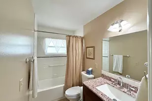 2666 Emory Dr E, West Palm Beach, FL 33415 - Photo 21