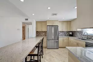 1051 Hillsboro Mile, Hillsboro Beach, FL 33062 - Photo 13