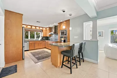 4230 NE 19th Avenue, Oakland Park, FL 33308 - Photo 15