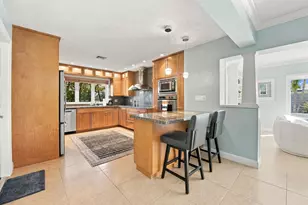 4230 NE 19th Ave, Oakland Park, FL 33308 - Photo 15