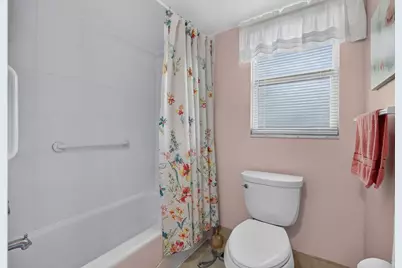 3871 Via Poinciana #407, Lake Worth, FL 33467 - Photo 7