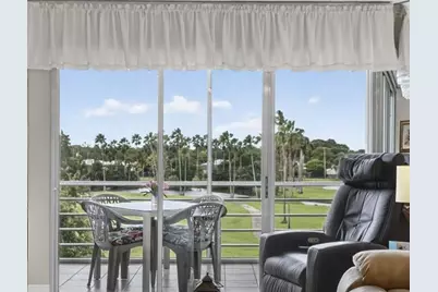 3871 Via Poinciana #407, Lake Worth, FL 33467 - Photo 13