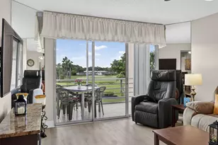 3871 Via Poinciana, Lake Worth, FL 33467 - Photo 15