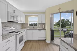 3871 Via Poinciana, Lake Worth, FL 33467 - Photo 23