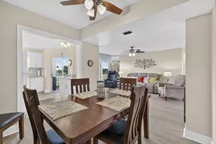 3871 Via Poinciana, Lake Worth, FL 33467 - Photo 21