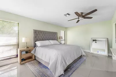 6387 Eastpointe Pines Street, Palm Beach Gardens, FL 33418 - Photo 11