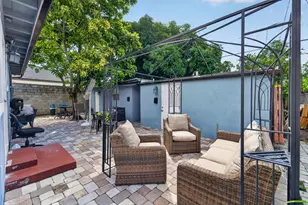 946 McIntosh St, West Palm Beach, FL 33405 - Photo 23