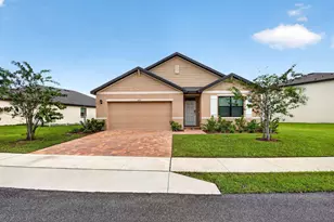 469 Seafoam Cir, Fort Pierce, FL 34945 - Photo 1