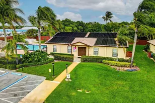 7917 SE Villa Cir, Hobe Sound, FL 33455 - Photo 23