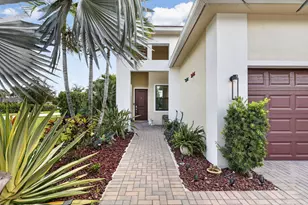16065 Key Biscayne Ln, Westlake, FL 33470 - Photo 5