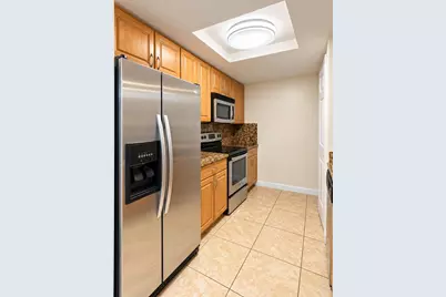 1690 SW 27th Avenue #306, Miami, FL 33145 - Photo 9