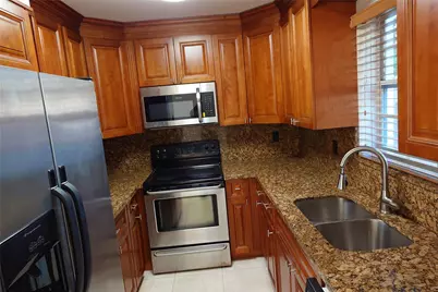 5008 SW 122nd Terrace, Cooper City, FL 33330 - Photo 5