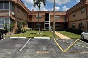 300 Brittany G, Delray Beach, FL 33446 - Photo 17