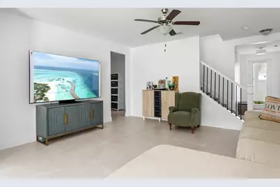 4511 E Aqua Bella Lane, Dania Beach, FL 33312 - Photo 5