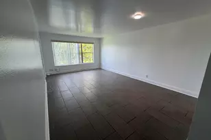 8105 NW 61st St, Tamarac, FL 33321 - Photo 3