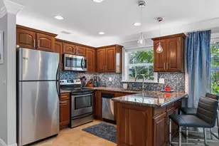2929 SE Ocean Blvd, Stuart, FL 34996 - Photo 9
