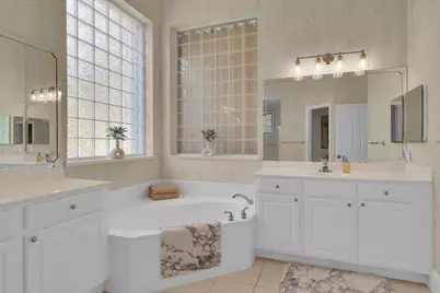 831 Island Club Square, Vero Beach, FL 32963 - Photo 17