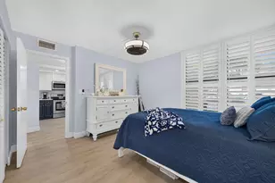 8 Royal Palm Way, Boca Raton, FL 33432 - Photo 33