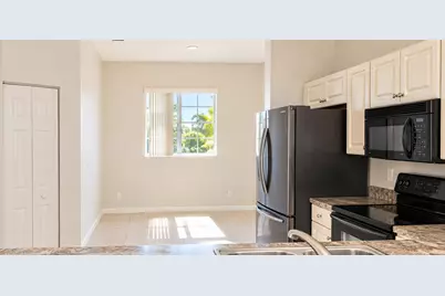 1977 Marsh Harbor Drive #402, Riviera Beach, FL 33404 - Photo 3