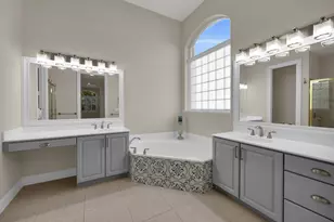 1417 W Island Club Square, Vero Beach, FL 32963 - Photo 15