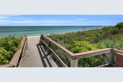 1417 W Island Club Square, Vero Beach, FL 32963 - Photo 35