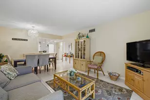 2620 NE 1st Ct, Boynton Beach, FL 33435 - Photo 9