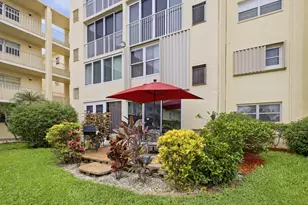2620 NE 1st Ct, Boynton Beach, FL 33435 - Photo 15