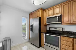 16 Royal Palm Way, Boca Raton, FL 33432 - Photo 11