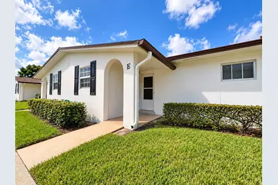 2920 Crosley Drive E #E, West Palm Beach, FL 33415 - Photo 9