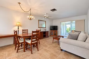 2920 Crosley Dr E, West Palm Beach, FL 33415 - Photo 5
