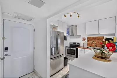 100 Bayview Drive #620, Sunny Isles Beach, FL 33160 - Photo 15