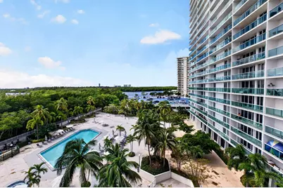100 Bayview Drive #620, Sunny Isles Beach, FL 33160 - Photo 11