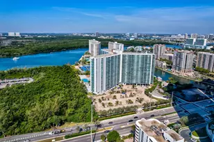100 Bayview Dr, Sunny Isles Beach, FL 33160 - Photo 61