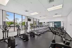 100 Bayview Dr, Sunny Isles Beach, FL 33160 - Photo 41