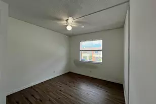 6542 SW 41st St, Davie, FL 33314 - Photo 17
