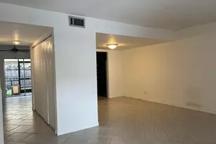 6542 SW 41st St, Davie, FL 33314 - Photo 7