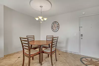 125 S Ocean Avenue #304, Palm Beach Shores, FL 33404 - Photo 5