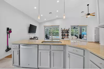 4819 Gateway Gardens Drive, Boynton Beach, FL 33436 - Photo 9