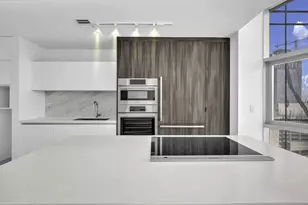 851 NE 1st Ave, Miami, FL 33132 - Photo 11