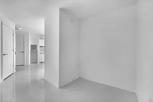 851 NE 1st Ave, Miami, FL 33132 - Photo 21