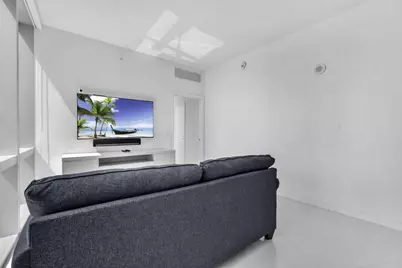 851 NE 1st Avenue #1002, Miami, FL 33132 - Photo 9