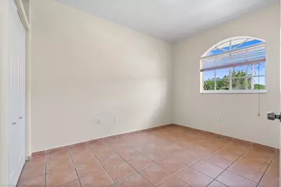 7520 W 20th Avenue #206, Hialeah, FL 33016 - Photo 15