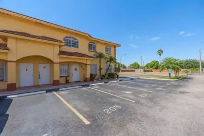 7520 W 20th Avenue #206, Hialeah, FL 33016 - Photo 27