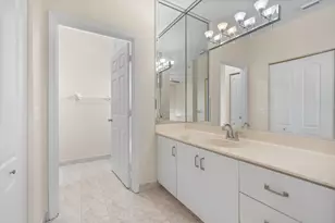 7520 W 20th Ave, Hialeah, FL 33016 - Photo 23