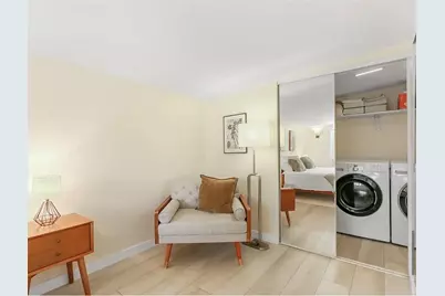 1449 NE 23rd Street, Wilton Manors, FL 33305 - Photo 9
