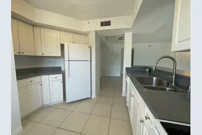 165 NW 96th Terrace #3-207, Pembroke Pines, FL 33024 - Photo 15