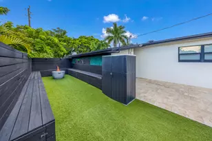 700 NE 16th Ct, Fort Lauderdale, FL 33305 - Photo 33