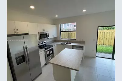 2388 NW 130th Terrace, Miami Shores, FL 33167 - Photo 5