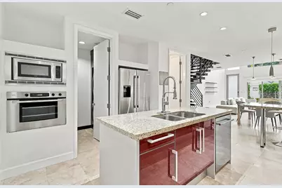 1703 NE 5th Court #1703, Fort Lauderdale, FL 33301 - Photo 9