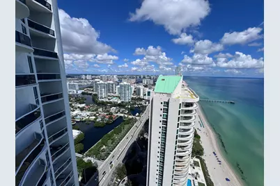 16001 Collins Avenue #4002, Sunny Isles Beach, FL 33160 - Photo 37